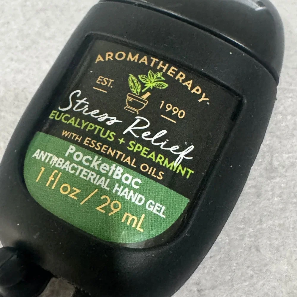 Bath & Body Works Hand Sanitizer Black Stress Relief Eucalyptus Spearmint 1oz